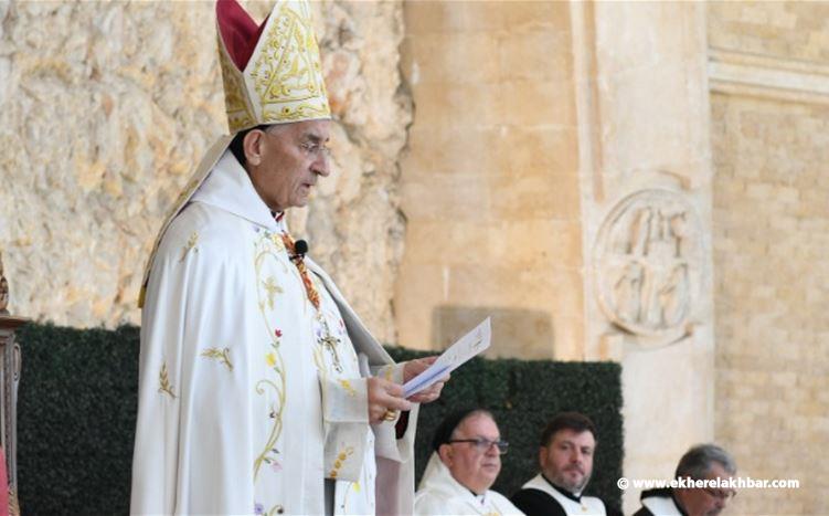 الراعي لـ &quot;المسؤولين والنافذين والمعطلين&quot; : حولتم عرس لبنان وشعبه وغنى موارده إلى مأتمٍ كبير